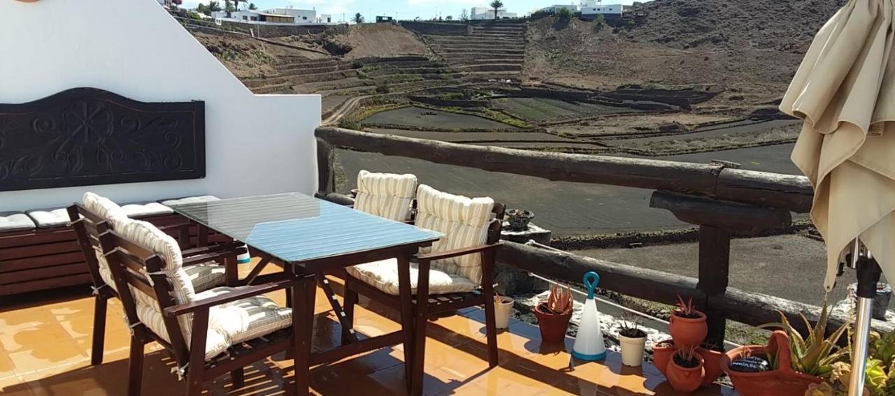 Vila Casa Caldera Guiguan Tinajo Exteriér fotografie
