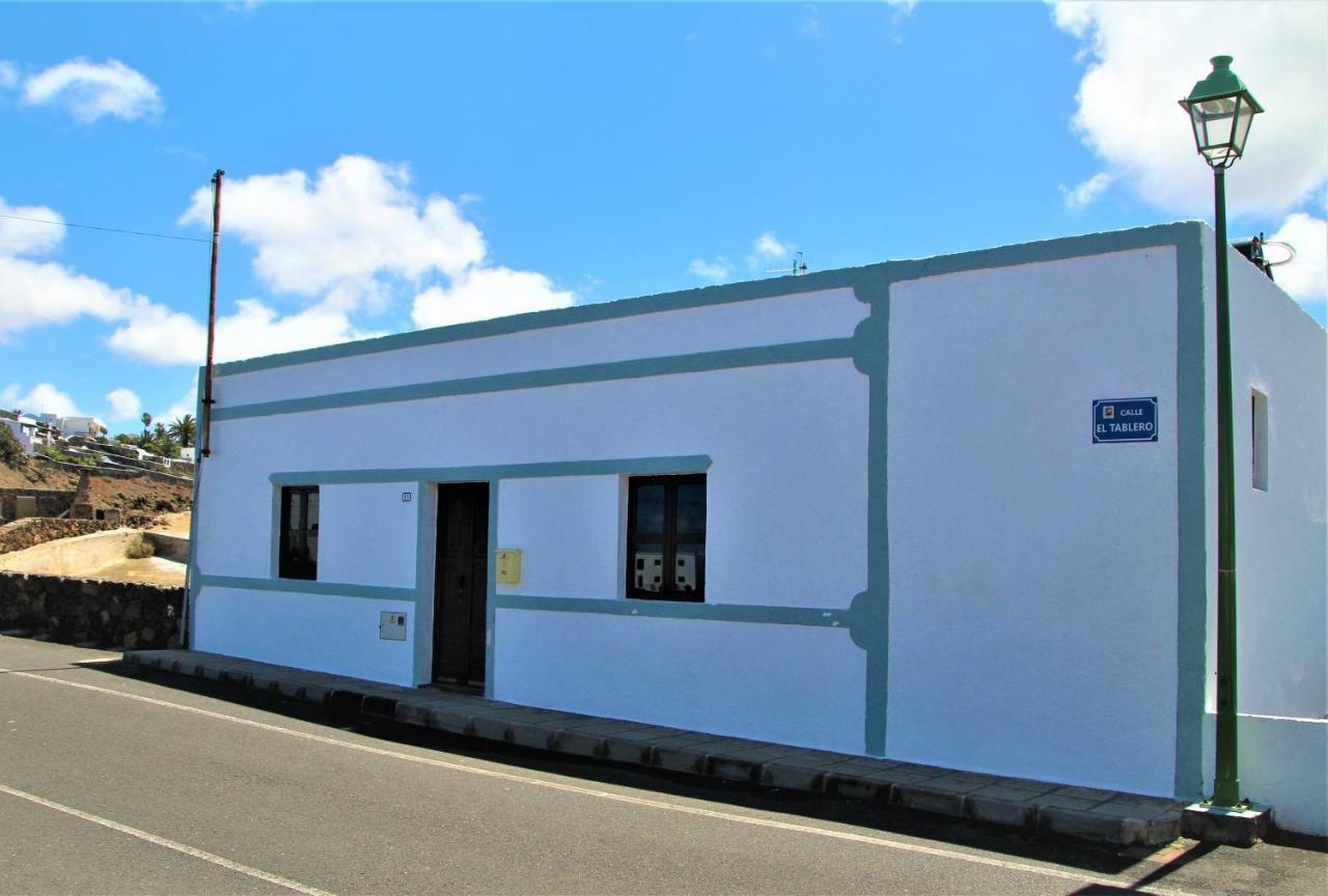 Vila Casa Caldera Guiguan Tinajo Exteriér fotografie