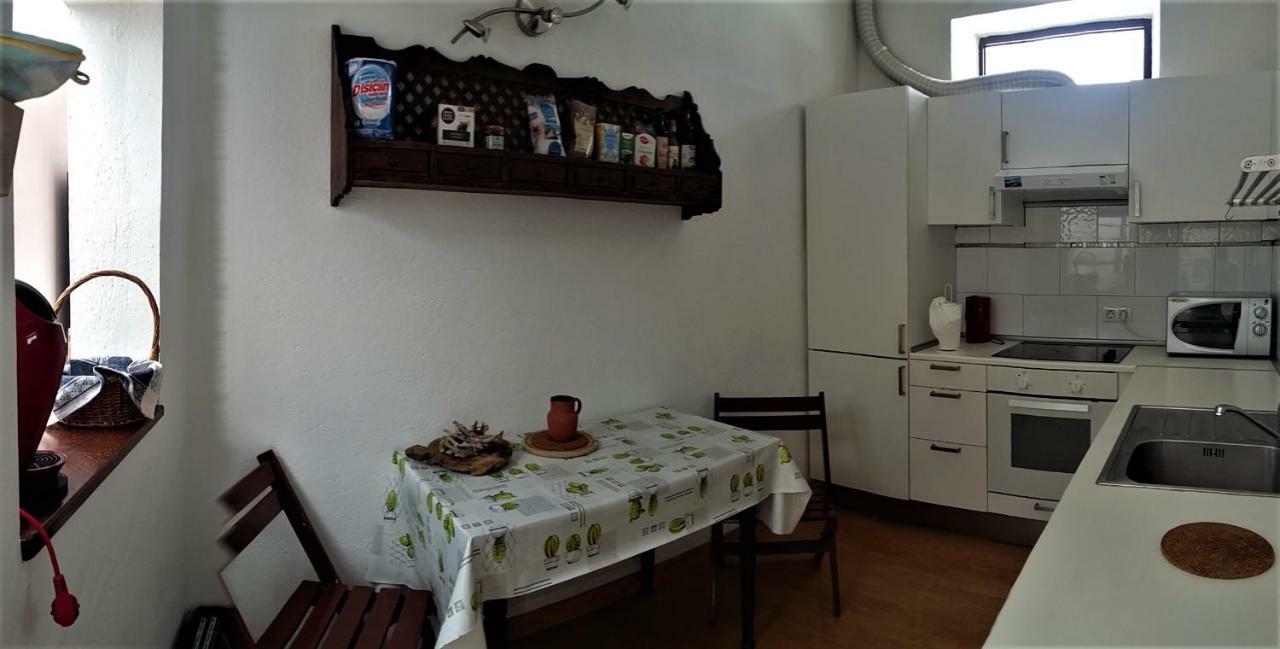Vila Casa Caldera Guiguan Tinajo Exteriér fotografie